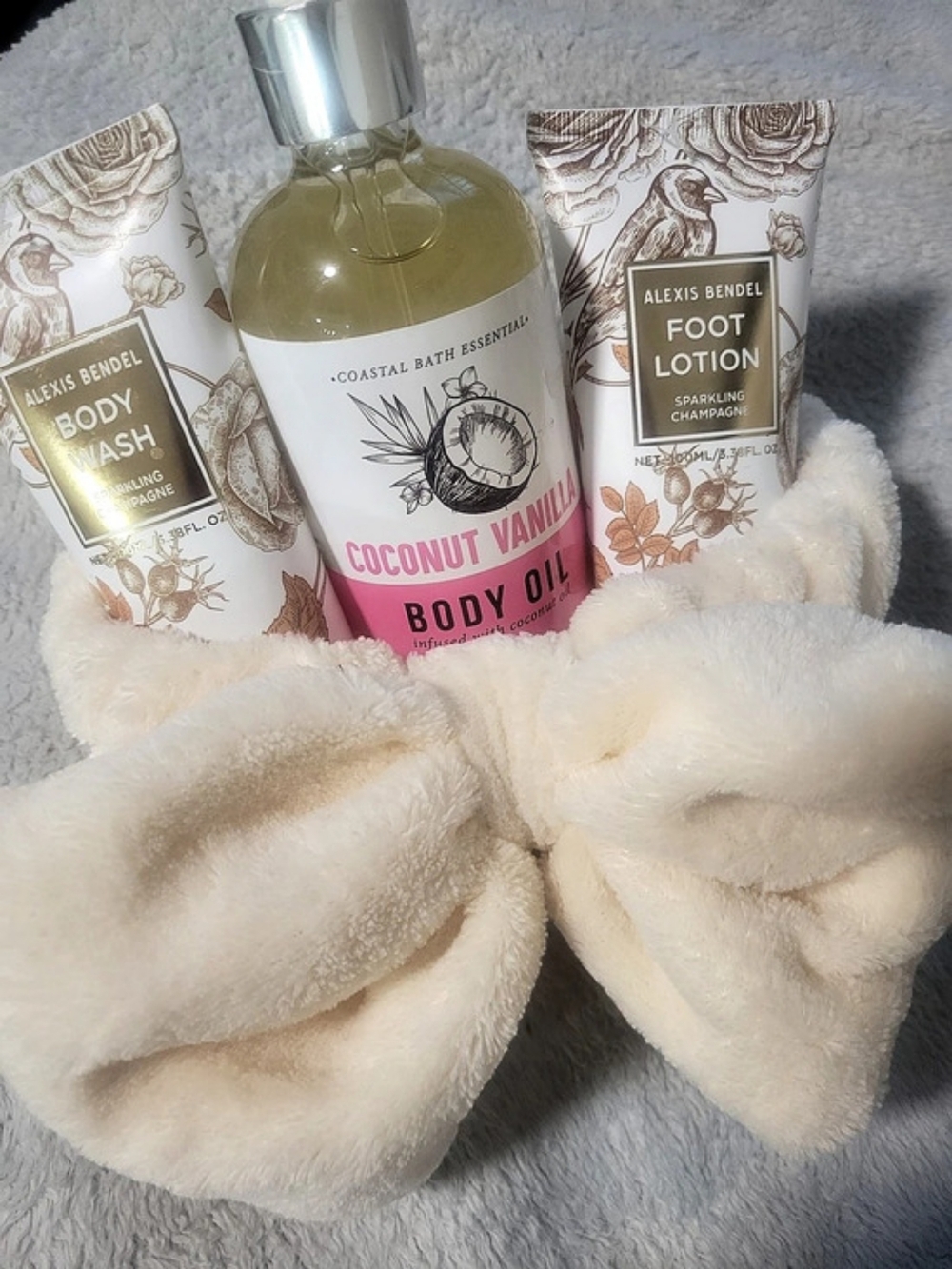 Alexis Bendel Sparkling Champagne body care set Body Care Set NWT
